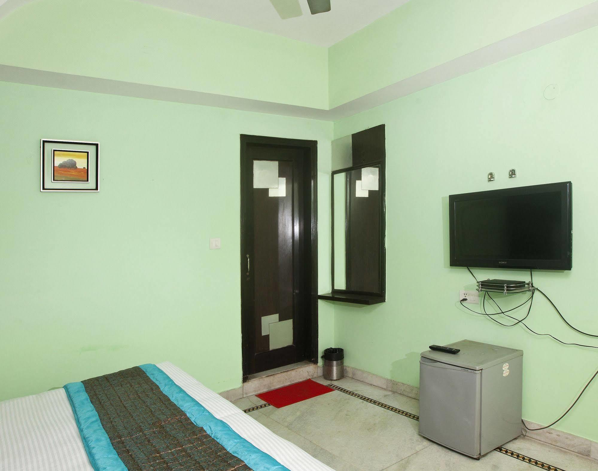 Hotel Ananda 델리 외부 사진