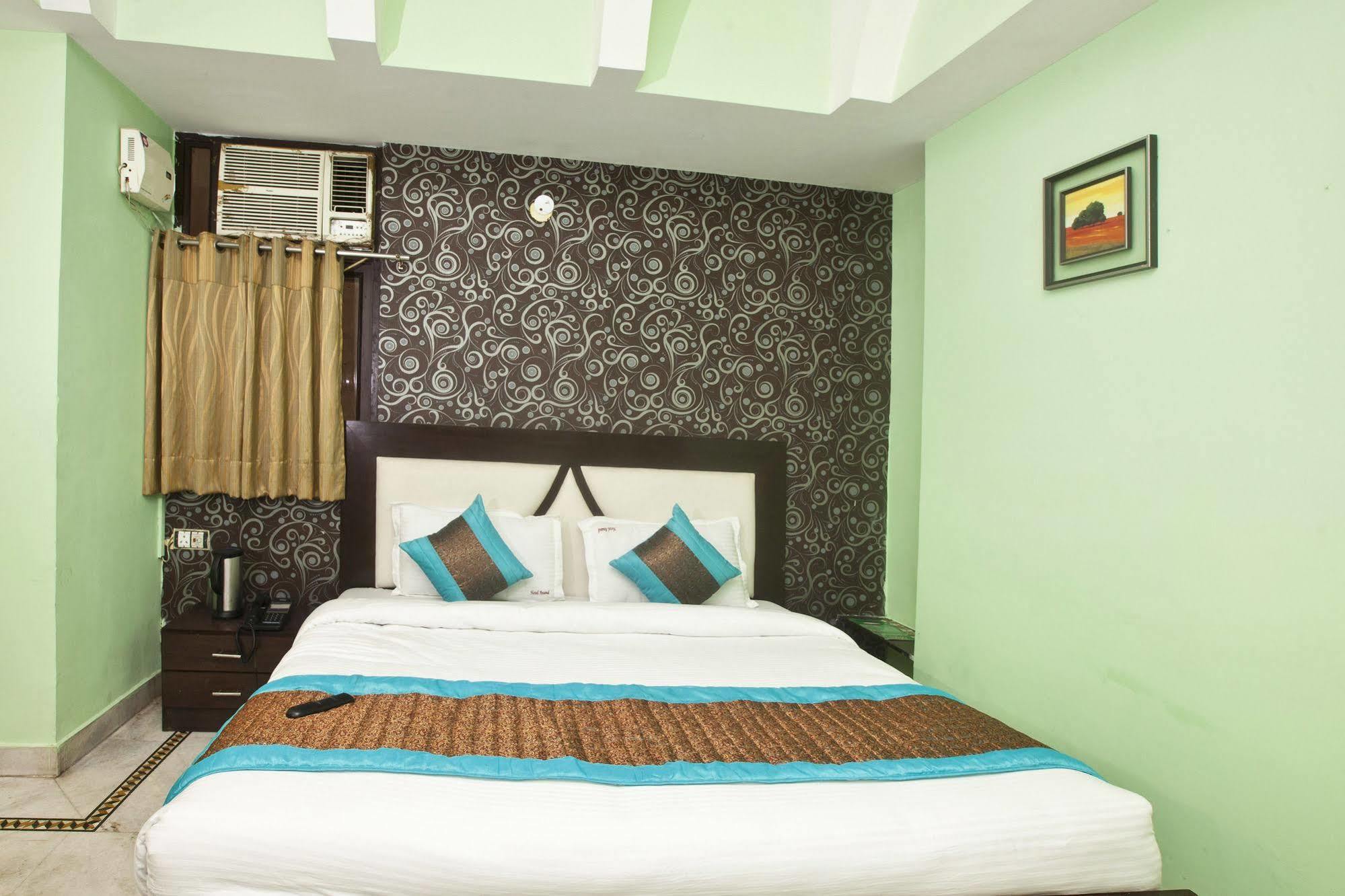 Hotel Ananda 델리 외부 사진